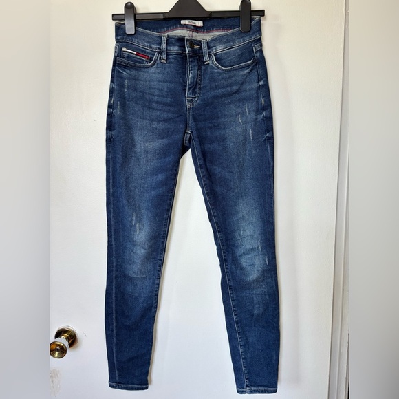Tommy Hilfiger Skinny Jeans Size 2 - Picture 1 of 4